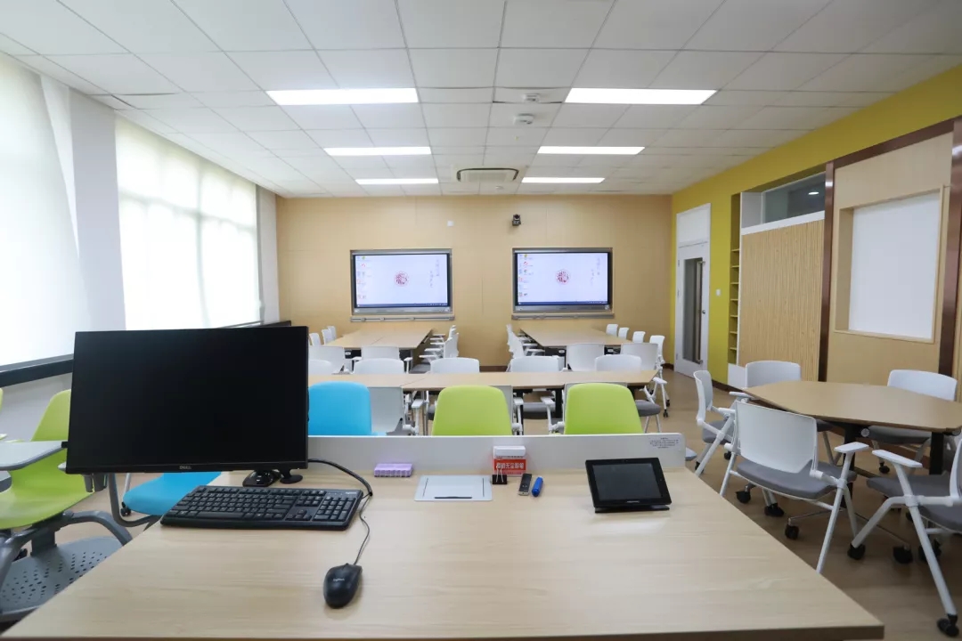 1634188716438047451.jpg 1634188716438047451.jpg