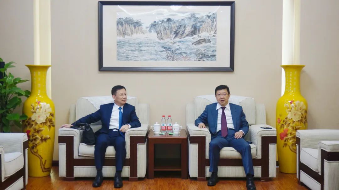 1700021381093021125.jpg 1700021381093021125.jpg